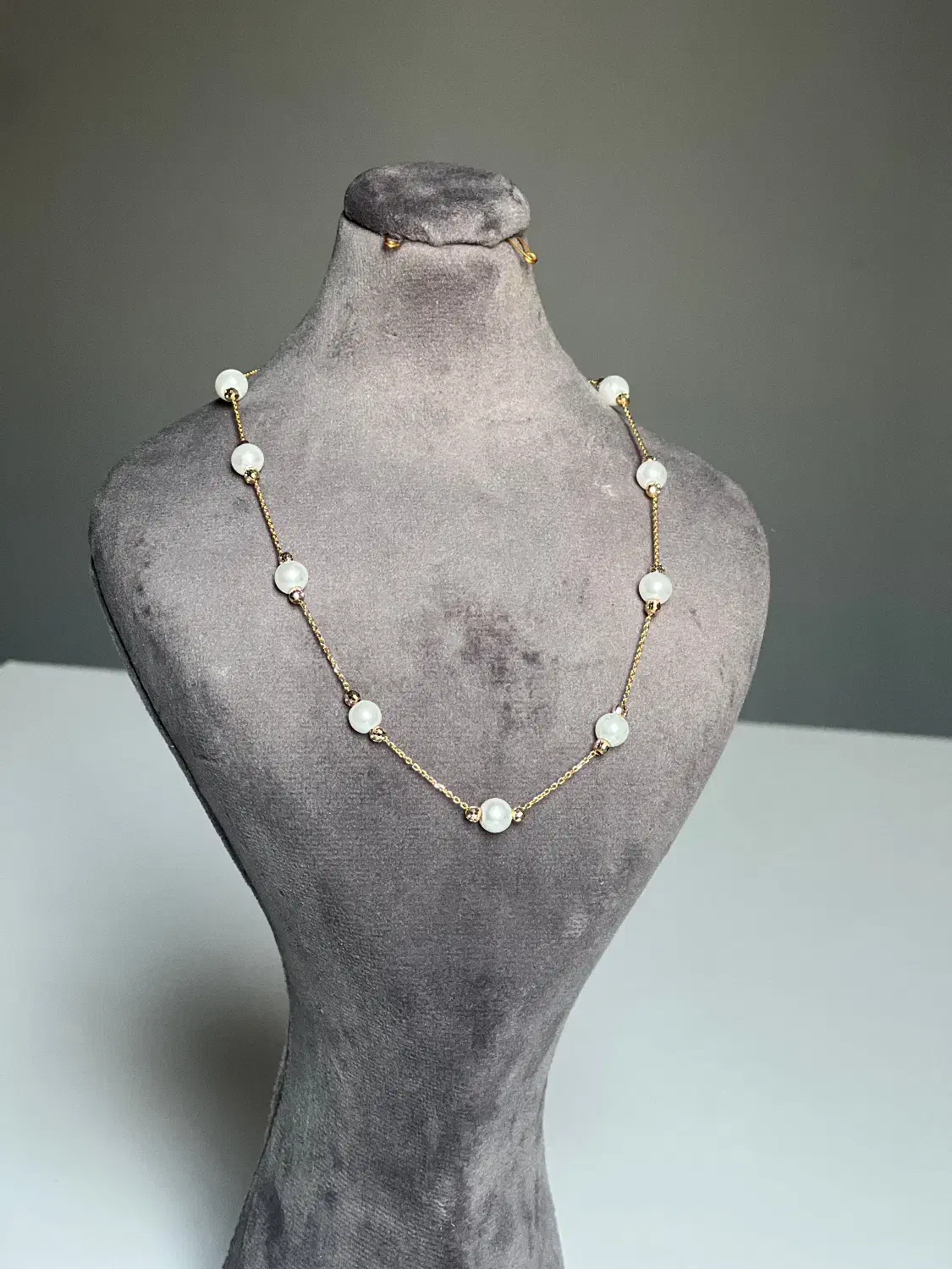 طلا مینیمال|جواهرات|شیراز, شاهچراغ|دیوار