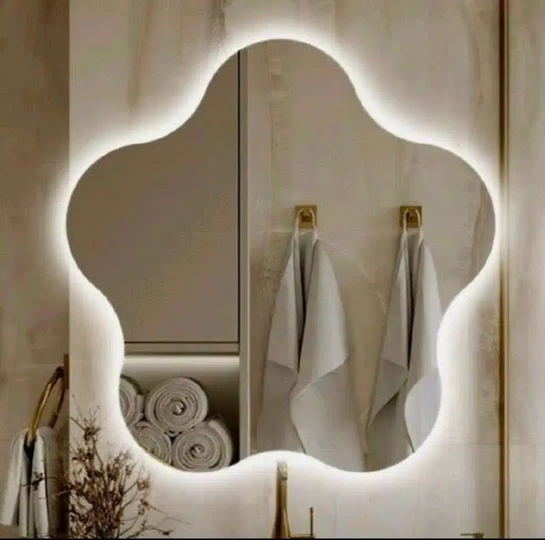 آیینه دکوراتیو و شیشه سکوریت|آینه|قم, حنیف نژاد|دیوار