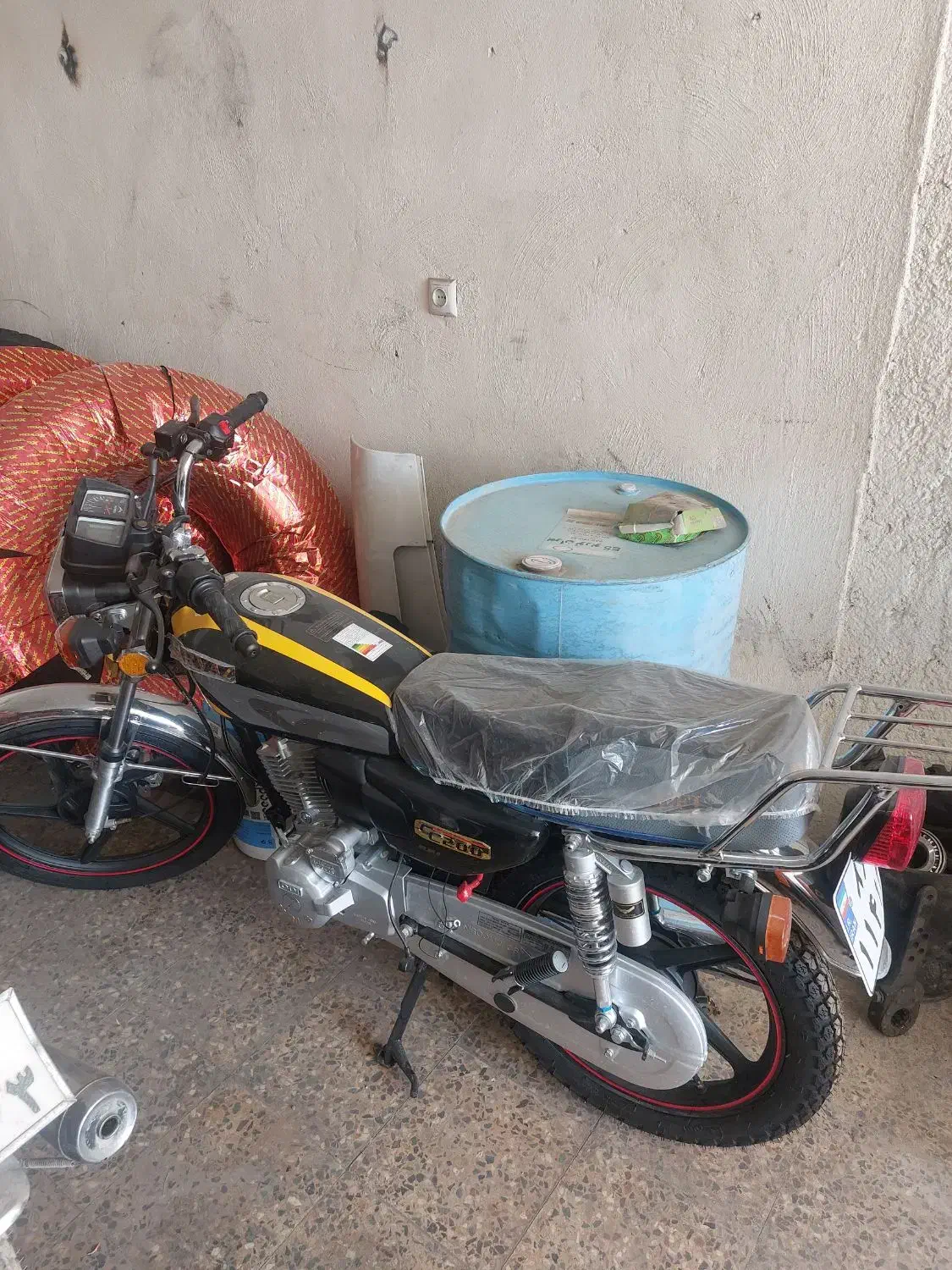 موتور سیکلت پرواز ۲۰۰ مدل ۱۴۰۳ صفر|موتورسیکلت|شهرضا, |دیوار