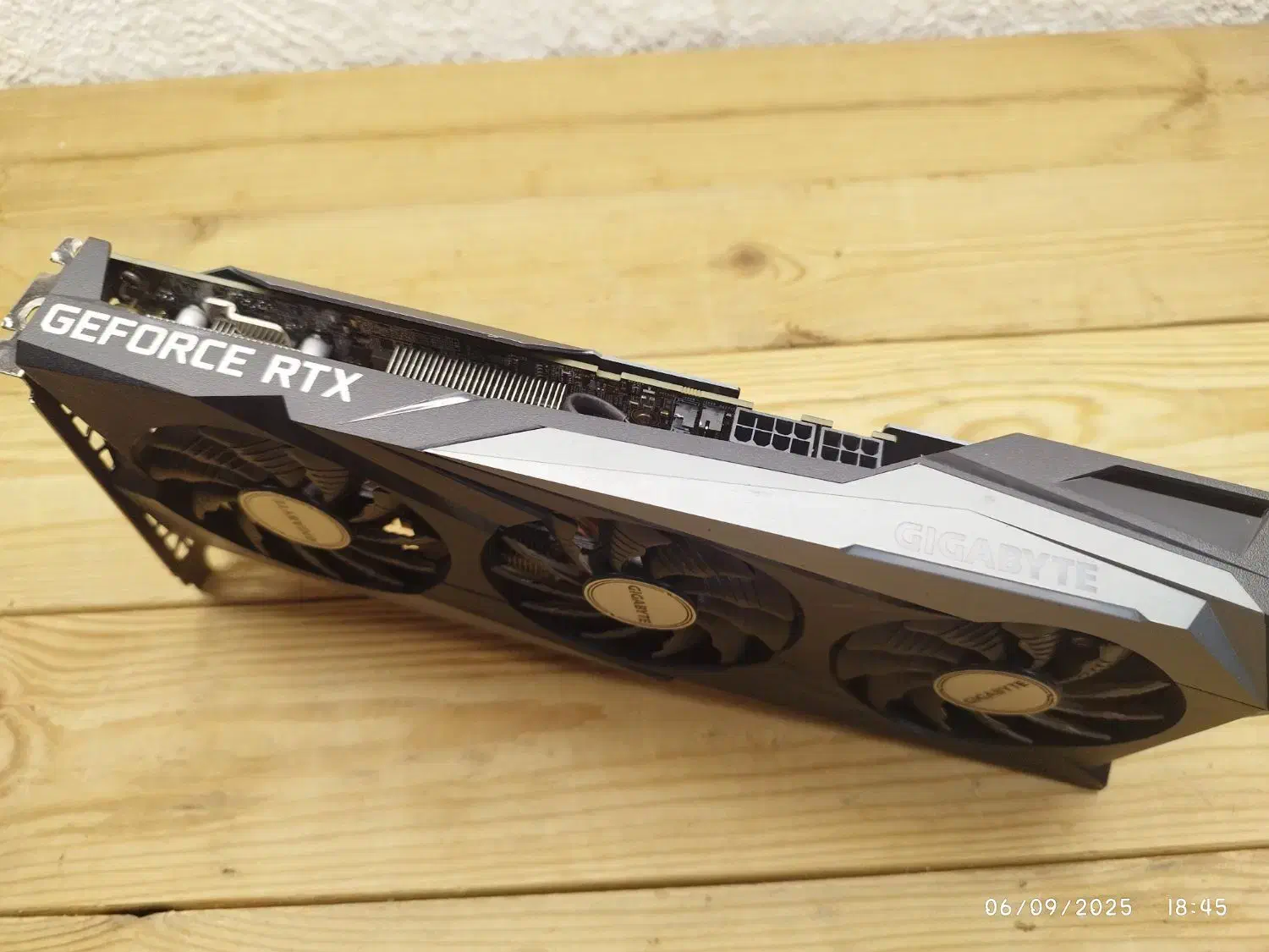 کارت گرافیک gigabyte 3060ti 8G مشابه اک مهلت تست|قطعات و لوازم جانبی رایانه|تهران, جمهوری|دیوار