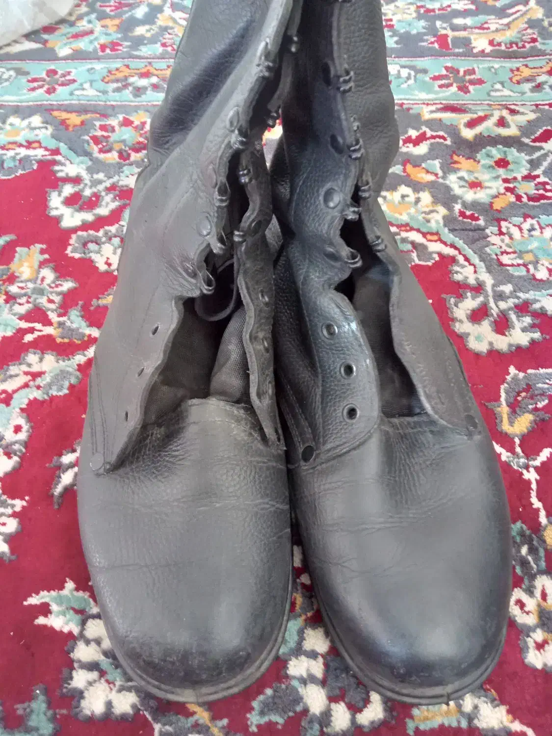 پتون سربازی|کیف، کفش، کمربند|آذرشهر, |دیوار