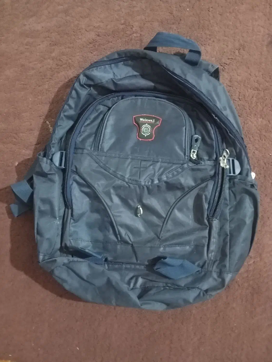 کوله پشتی|کیف، کفش، کمربند|بن, |دیوار