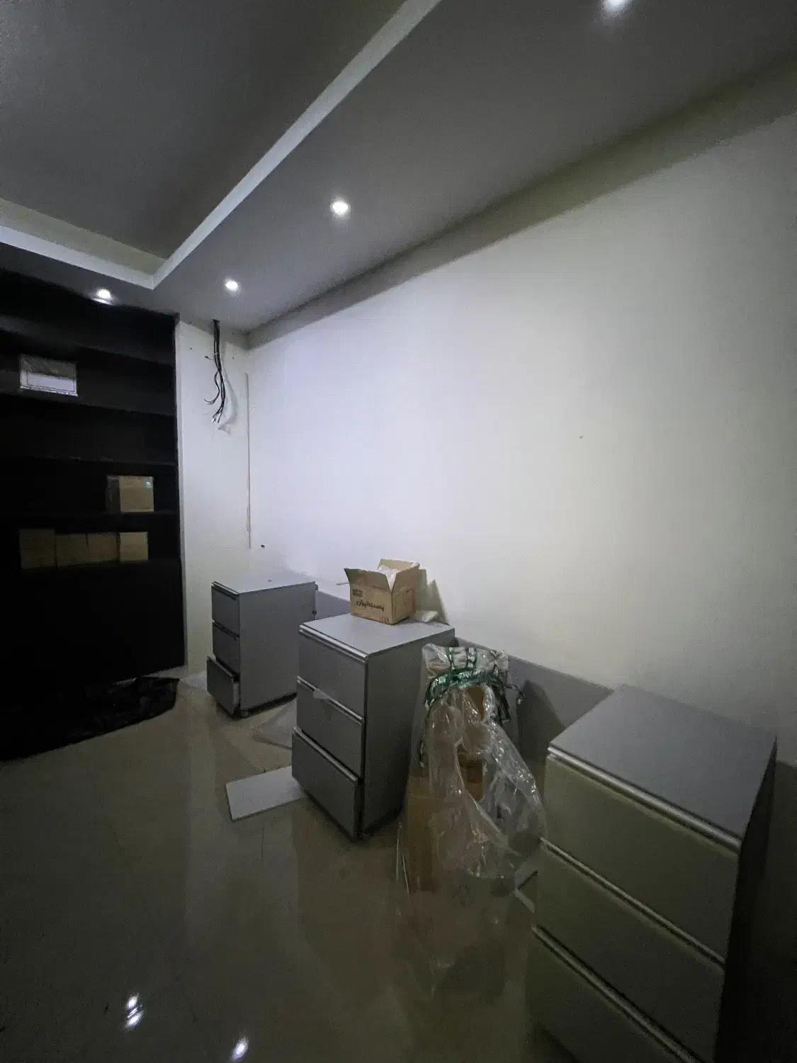 رهن دفترکار عظیمیه