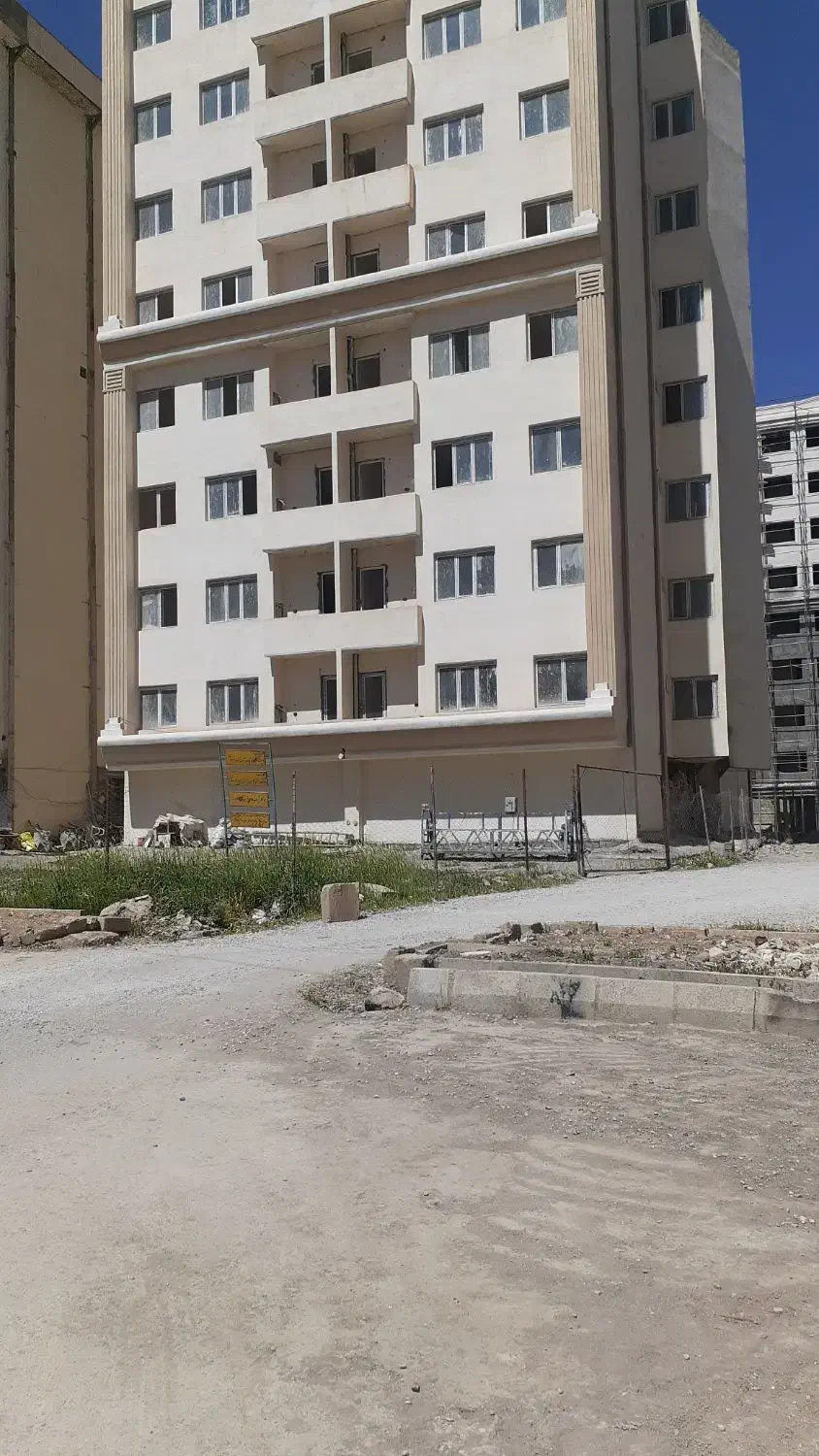 سیمان کاری دیوار چینی وخورده کاری|خدمات پیشه و مهارت|کرمانشاه, |دیوار