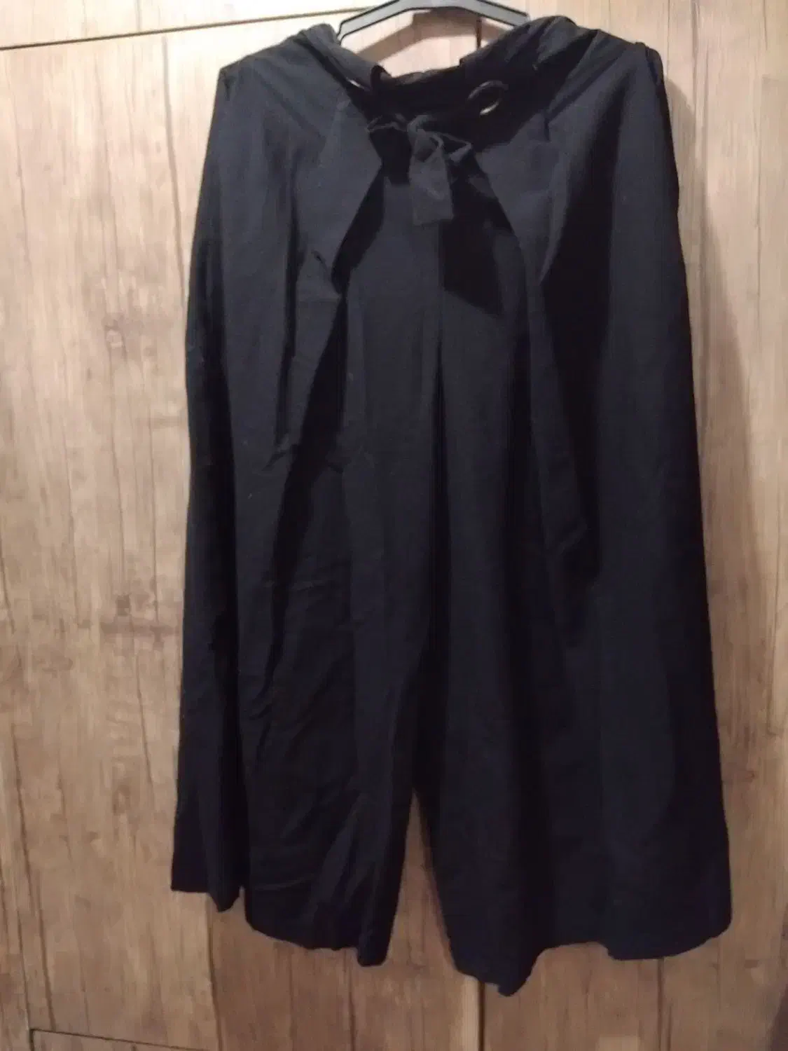 دامن شلواری|لباس|لاهیجان, لاشیدان|دیوار