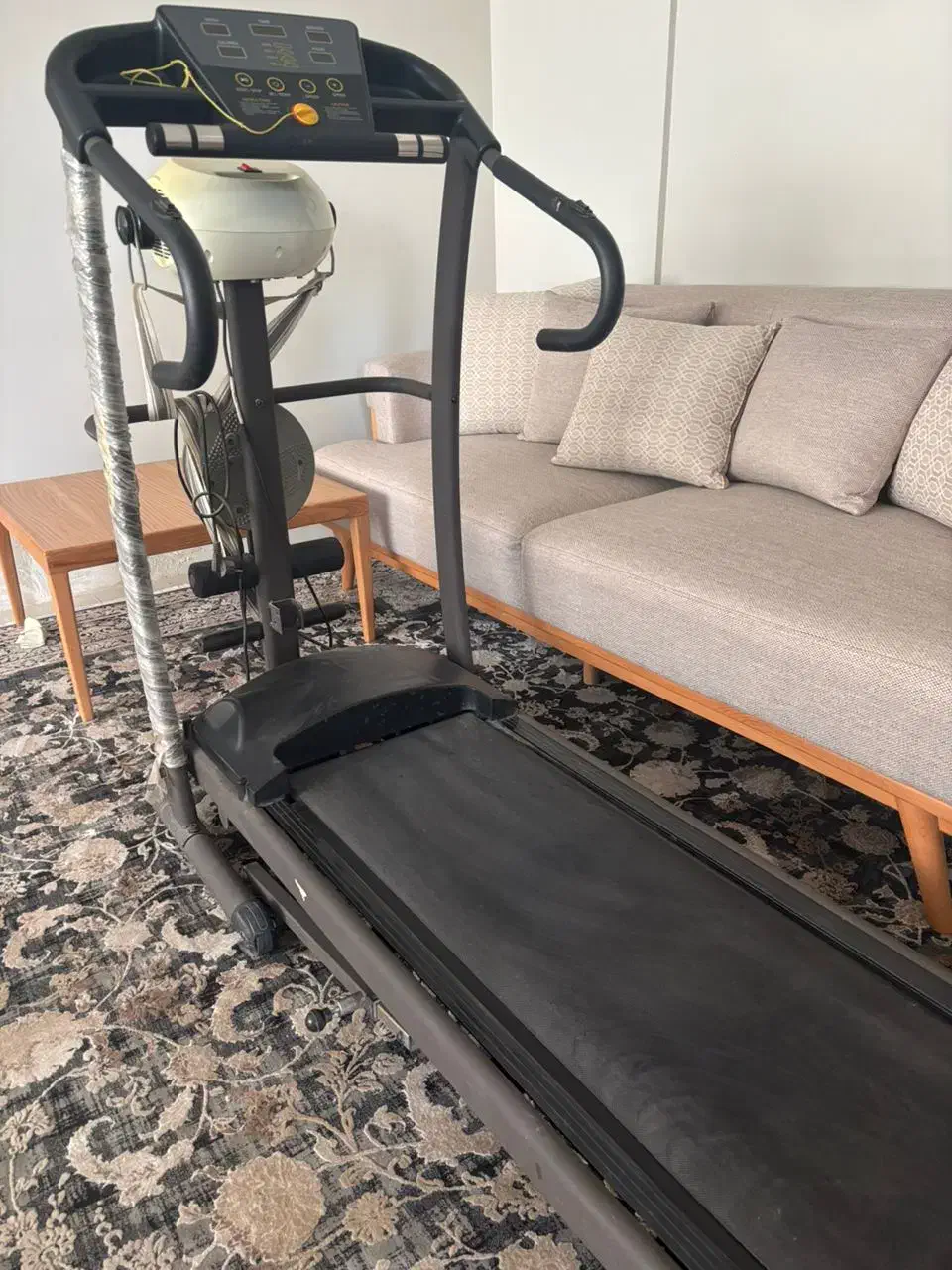 تردمیل تایوانی شیب دار ۵ کاره ۱۵۰ کیلوی|تجهیزات ورزشی|شیراز, درکی|دیوار