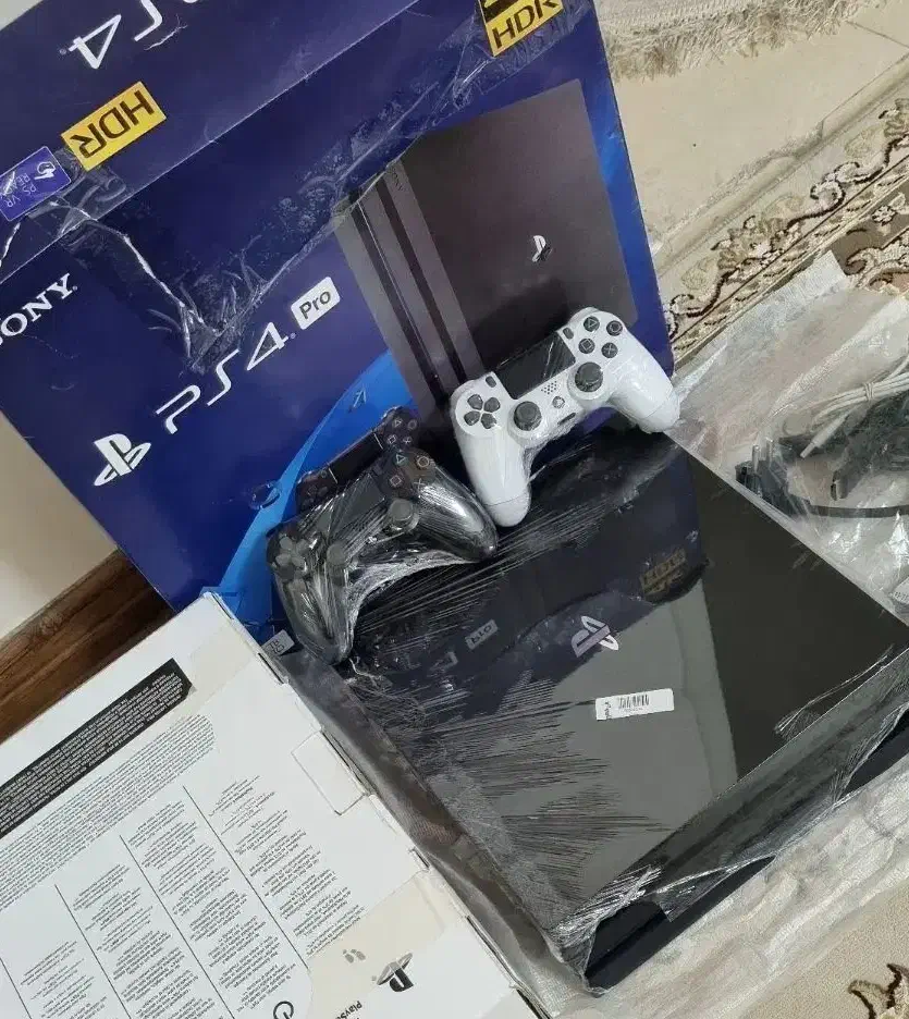 کنسول پلی استیشن ۴ پرو|کنسول، بازی ویدئویی و آنلاین|یزد, |دیوار