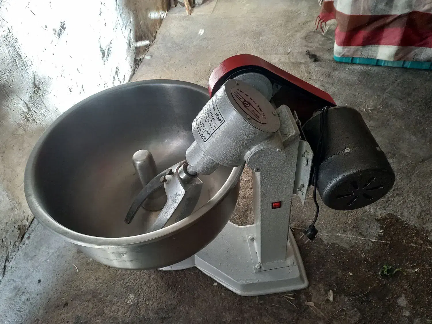 خمیر کن|کافیشاپ و رستوران|ارژن, |دیوار