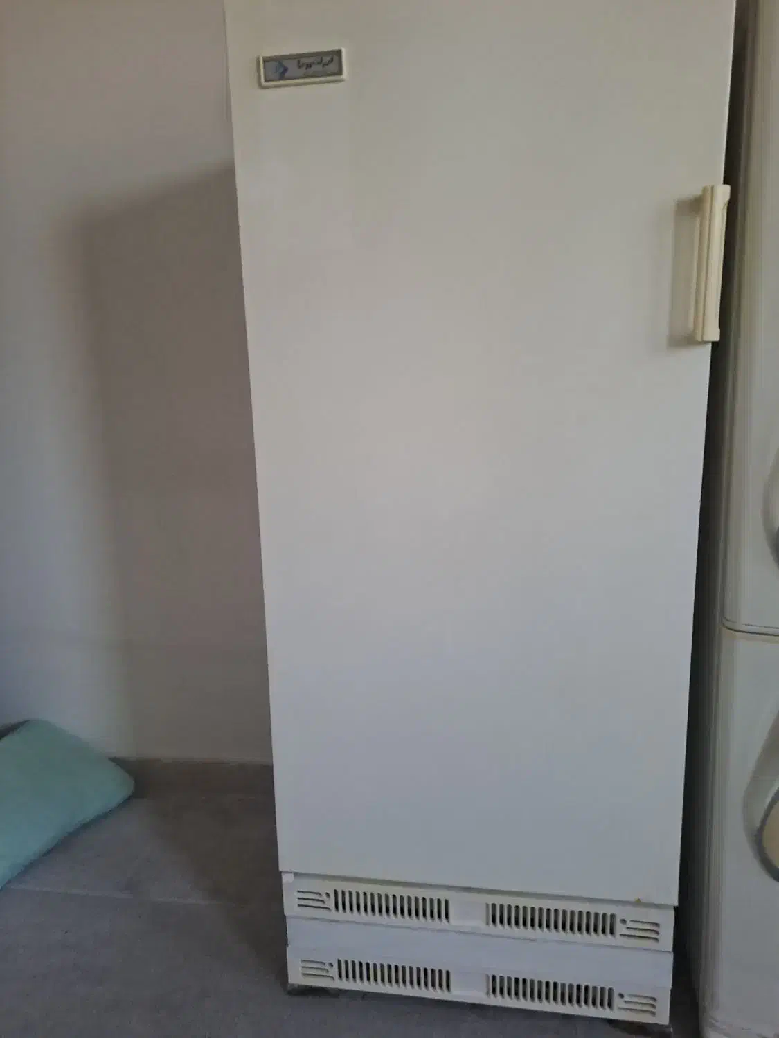 فریزر قدیمی کره ای کاملا سالم|یخچال و فریزر|هشتگرد, مدرس|دیوار