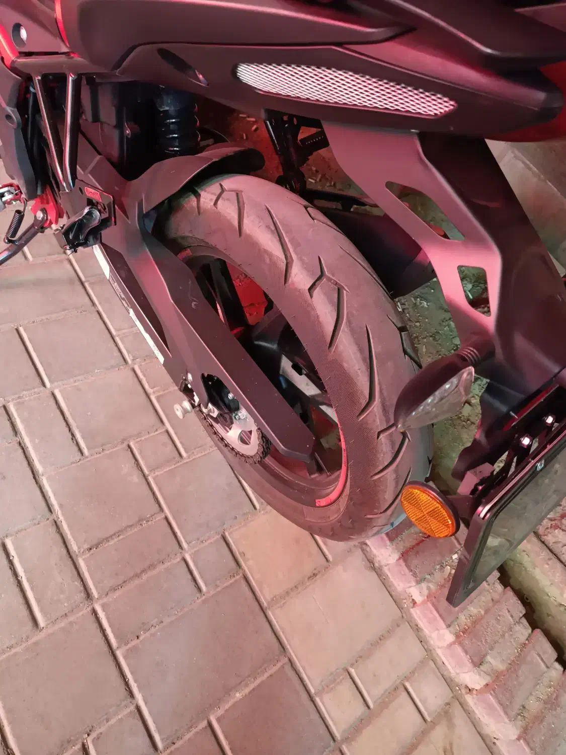 بنلی ۲۵۰ ۳تا کار درحد خشک|موتورسیکلت|همدان, |دیوار