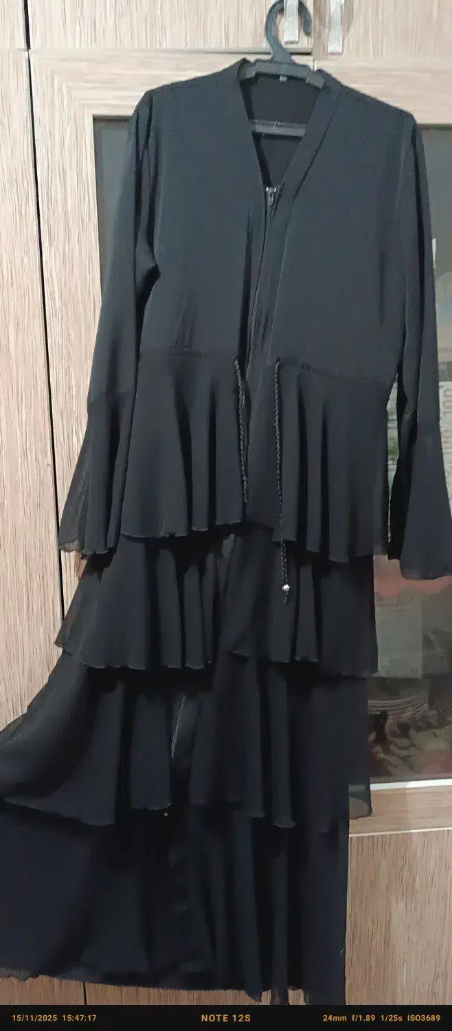 لباس نو|لباس|شادگان, |دیوار