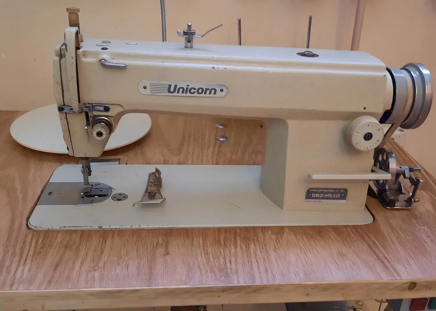 چرخ راسته دوز|چرخ خیاطی و ریسندگی|مشکین‌دشت, |دیوار