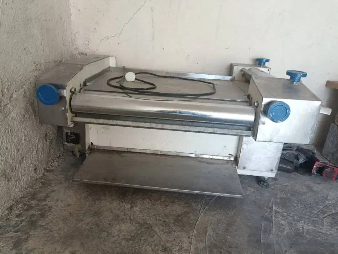 دستگاه نان پزی در حد|ماشین‌آلات صنعتی|برازجان, |دیوار