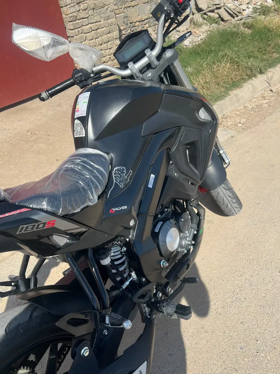 موتور بنلی ۱۸۰ اس|موتورسیکلت|گرگان, |دیوار