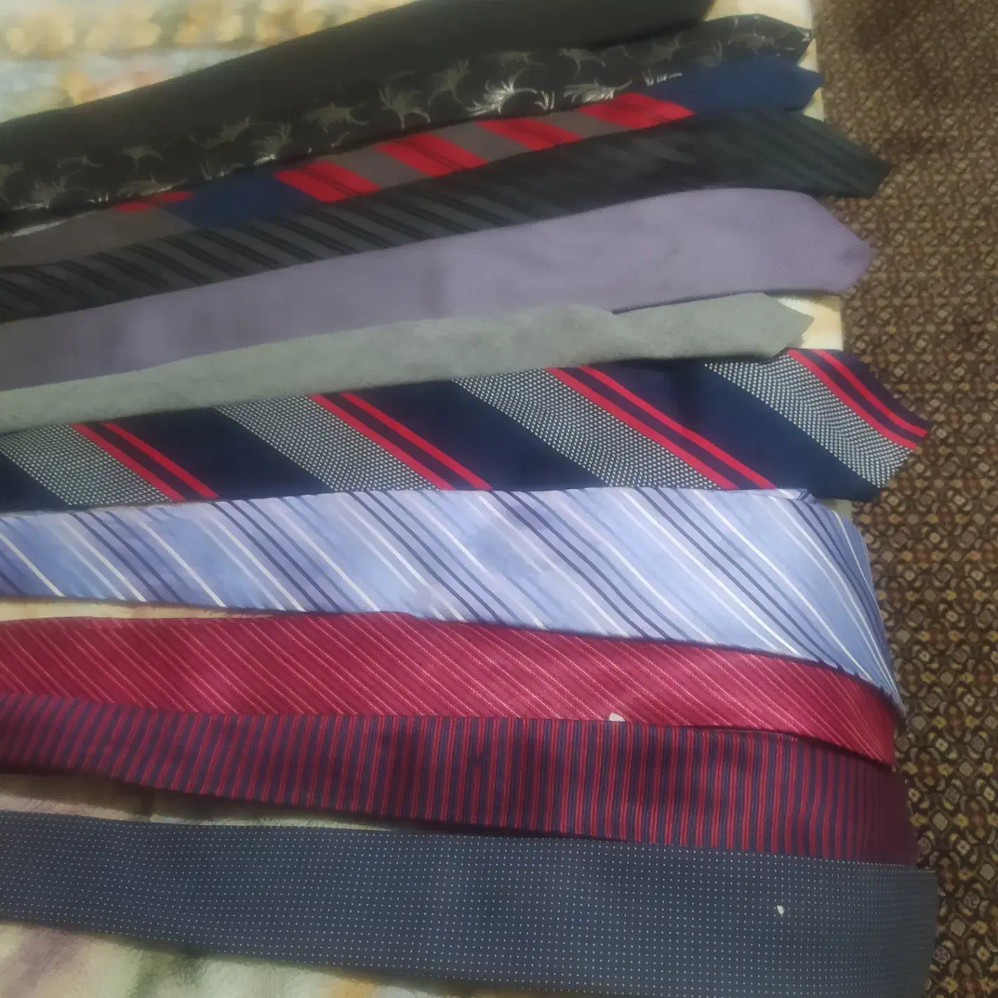 کراوات|لباس|قزوین, |دیوار