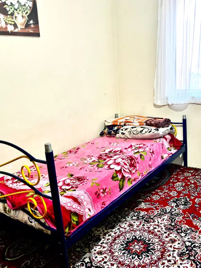 تخت یک نفره ( همراه با تشک )|تخت و سرویس خواب|پرند, فاز ۵|دیوار