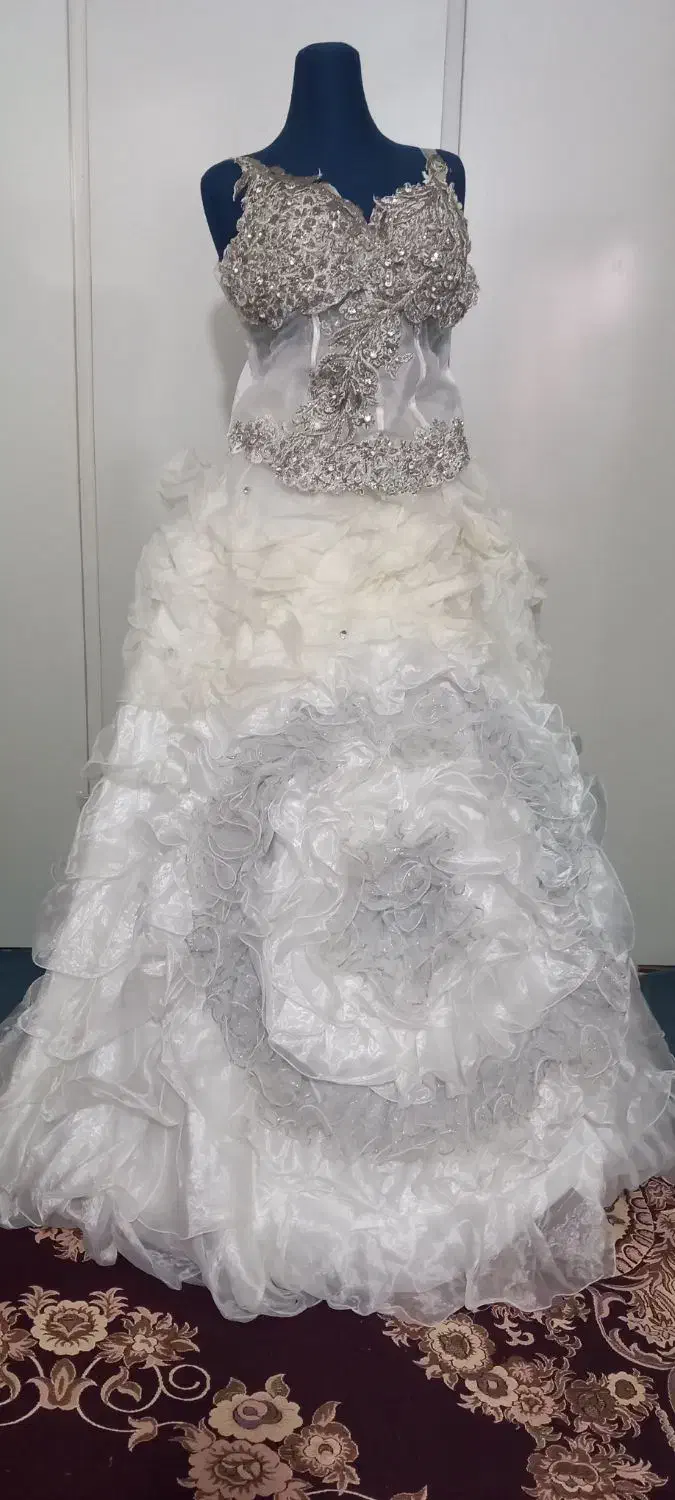 لباس عروس قدیمی|لباس|گرگان, |دیوار