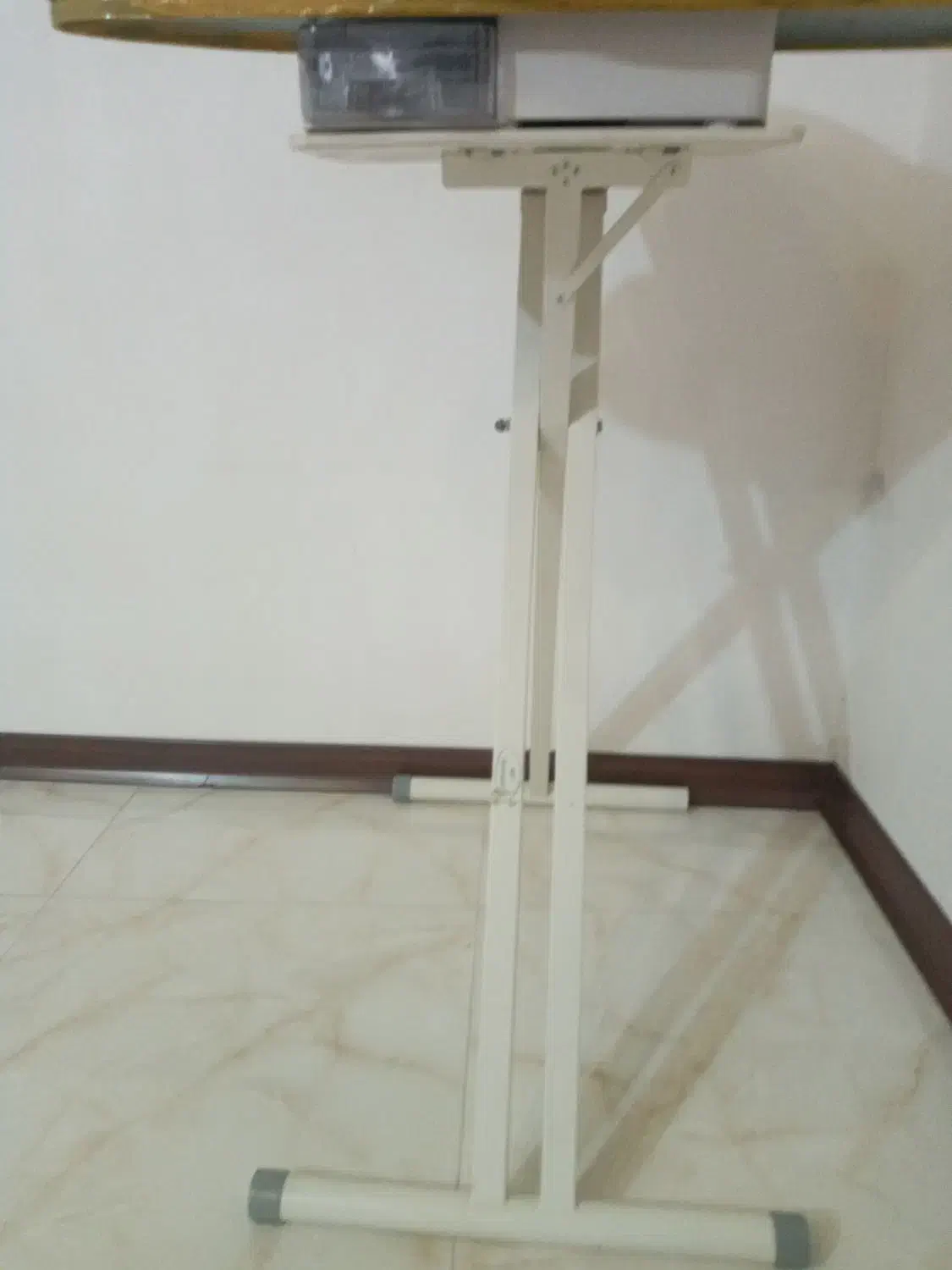 اتوپرس AEG آلمانی|اتو و لوازم اتو|رشت, کوی غلام نیا|دیوار