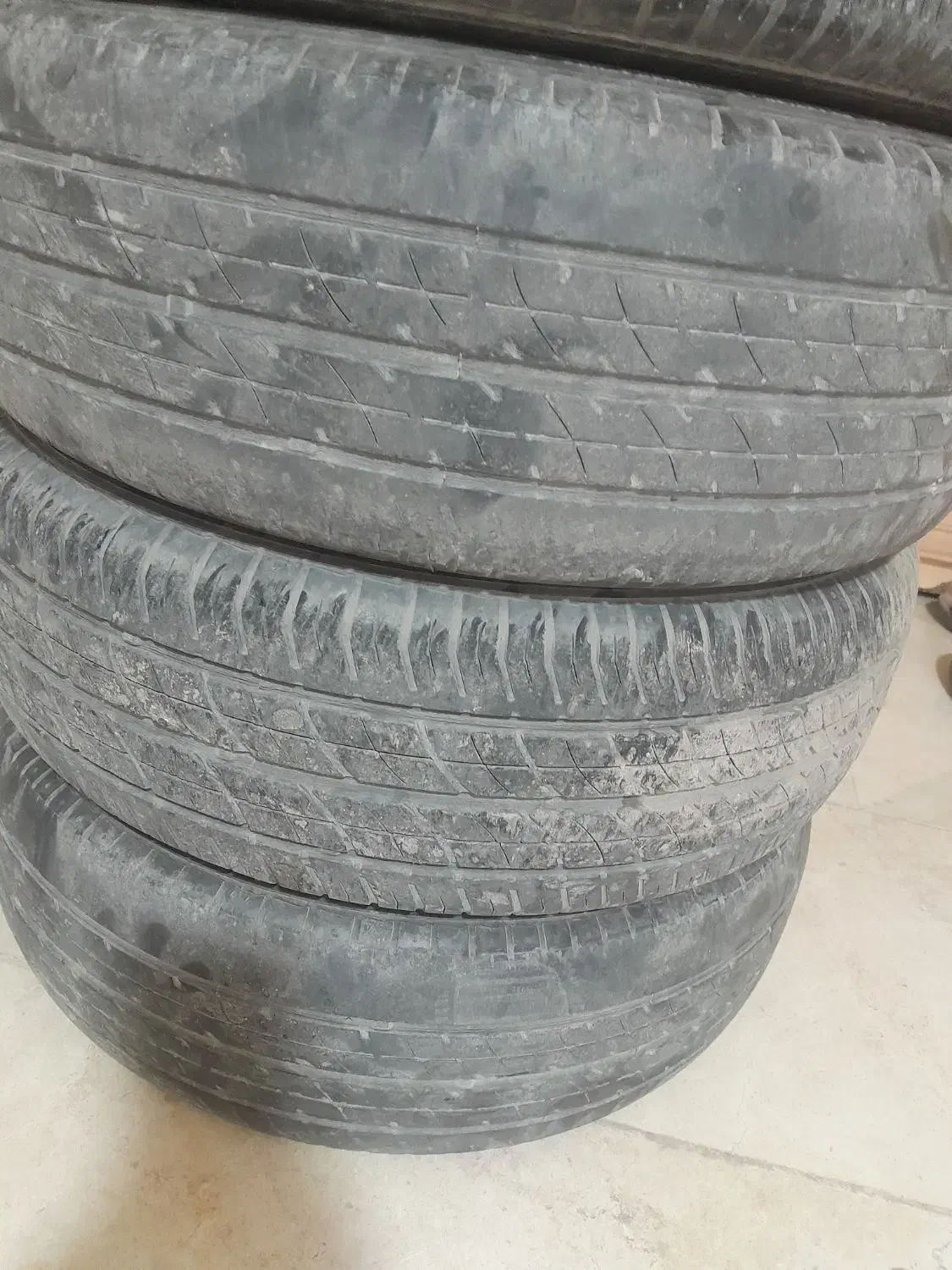 لاستیک کارکرده|قطعات یدکی و لوازم جانبی|حمیدیا, |دیوار