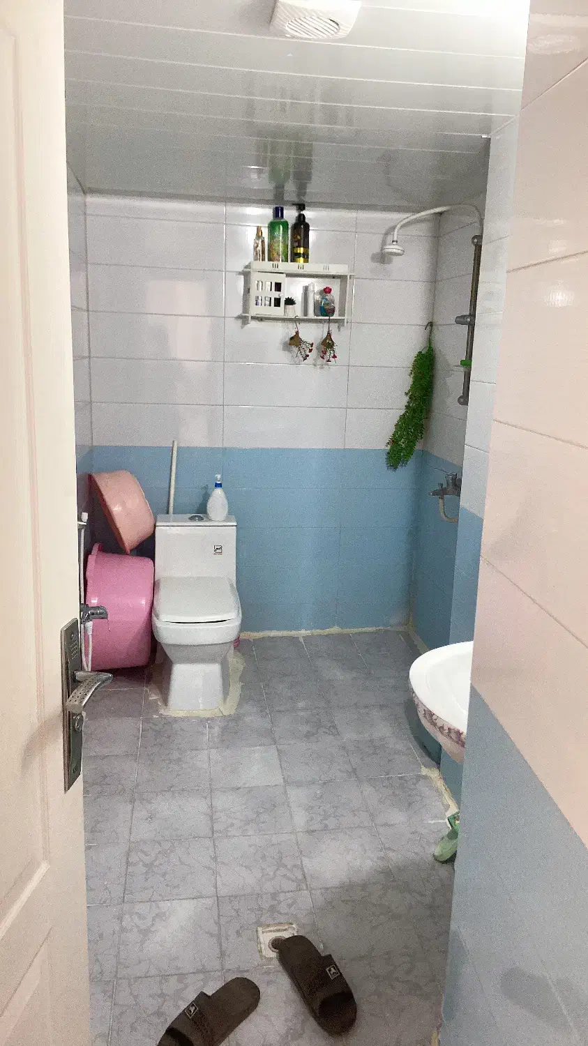 رهن کامل|اجارهٔ آپارتمان|فولادشهر, C8|دیوار