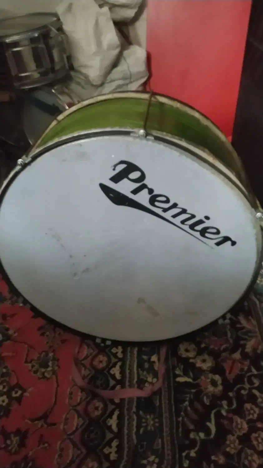 طبل محرم|درام و پرکاشن|خرم‌آباد, |دیوار