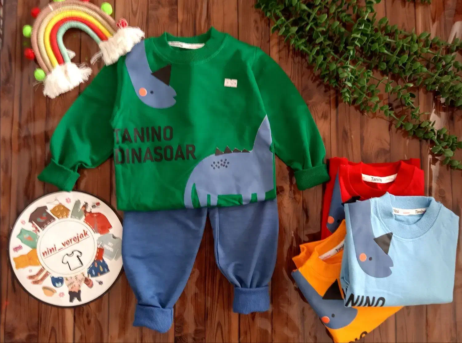 بیاسربزن دست خالی نمیری|کفش و لباس بچه|سبزوار, هفت تیر|دیوار