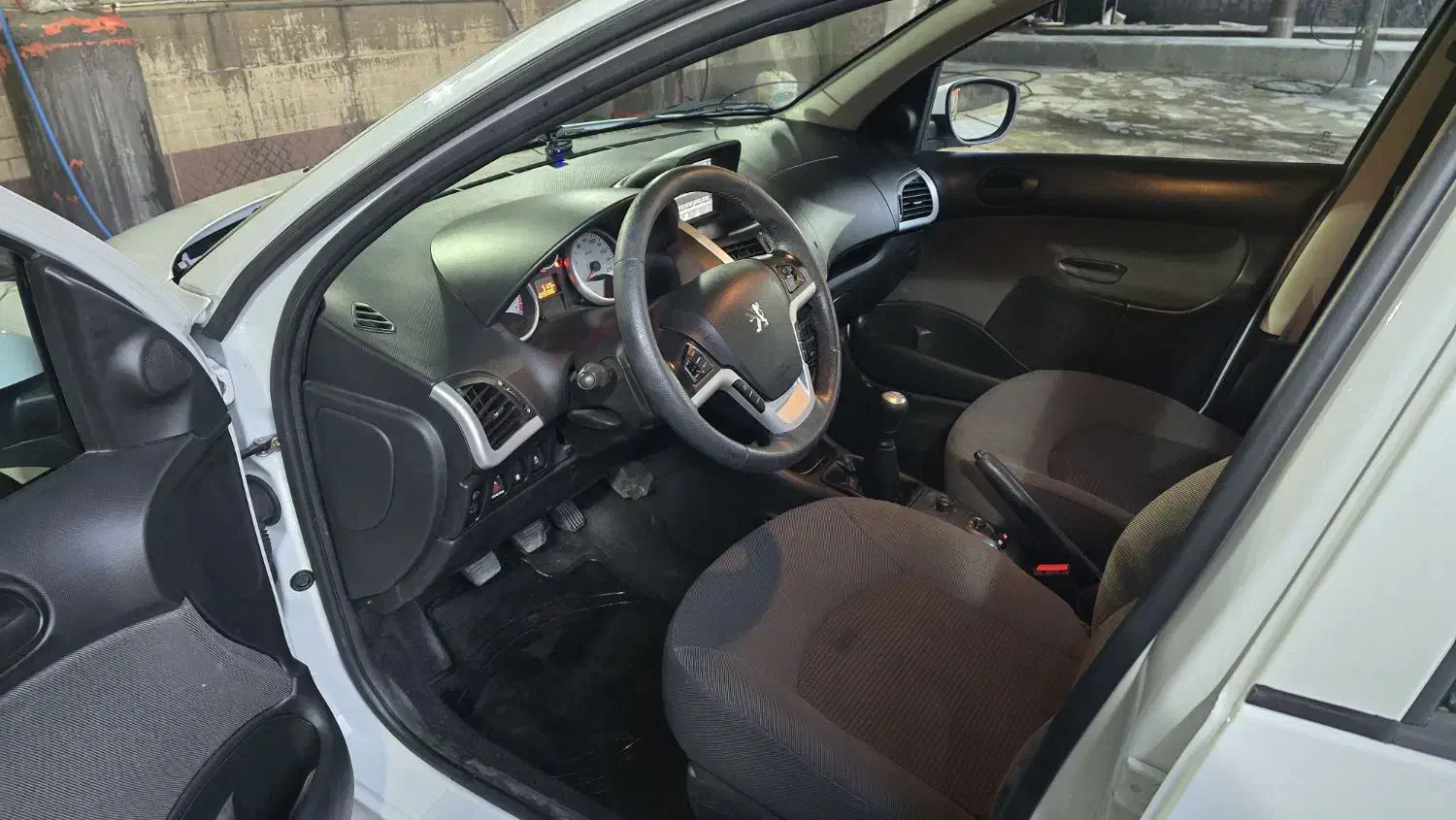 207 مدل 1403 سقف پانا ارتقا 85 گانه لاستیک کره ای|خودرو سواری و وانت|قم, شهرک قدس|دیوار