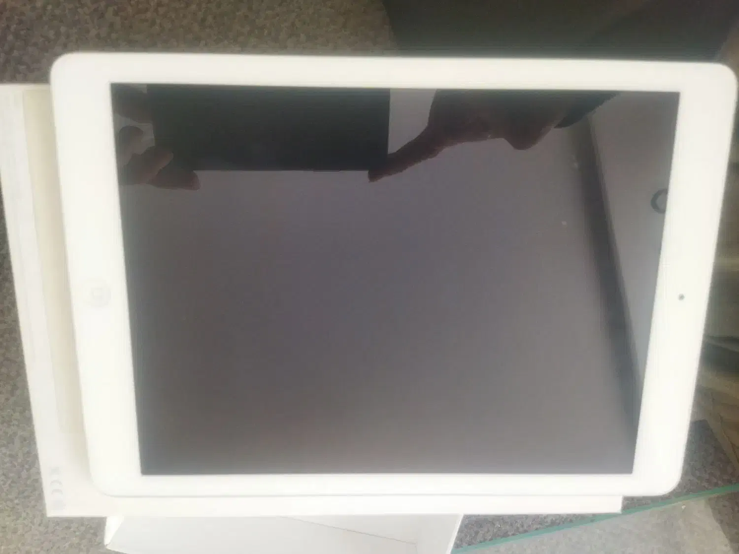 ipad|تبلت|مشهد, شاهد (شهرک غرب)|دیوار