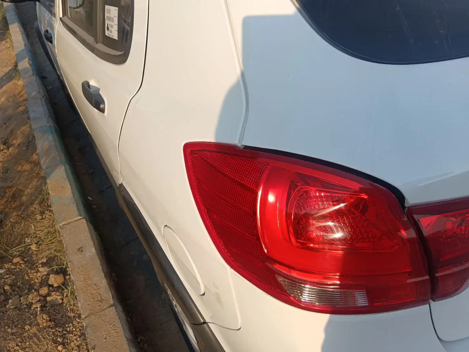 کوئیک اتومات۴۰۱|خودرو سواری و وانت|یزد, |دیوار