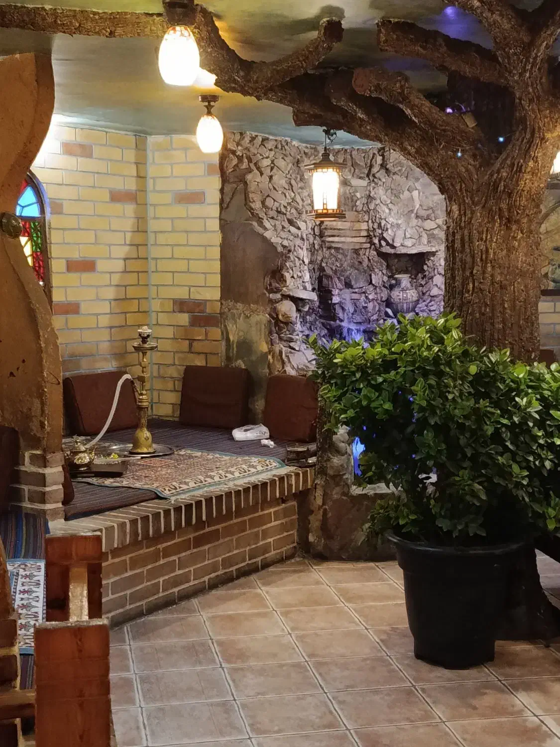 سفره خانه با وسایل برند منطقه مشتریدار لوکیشن|اجارهٔ مغازه و غرفه|تهران, مدائن|دیوار