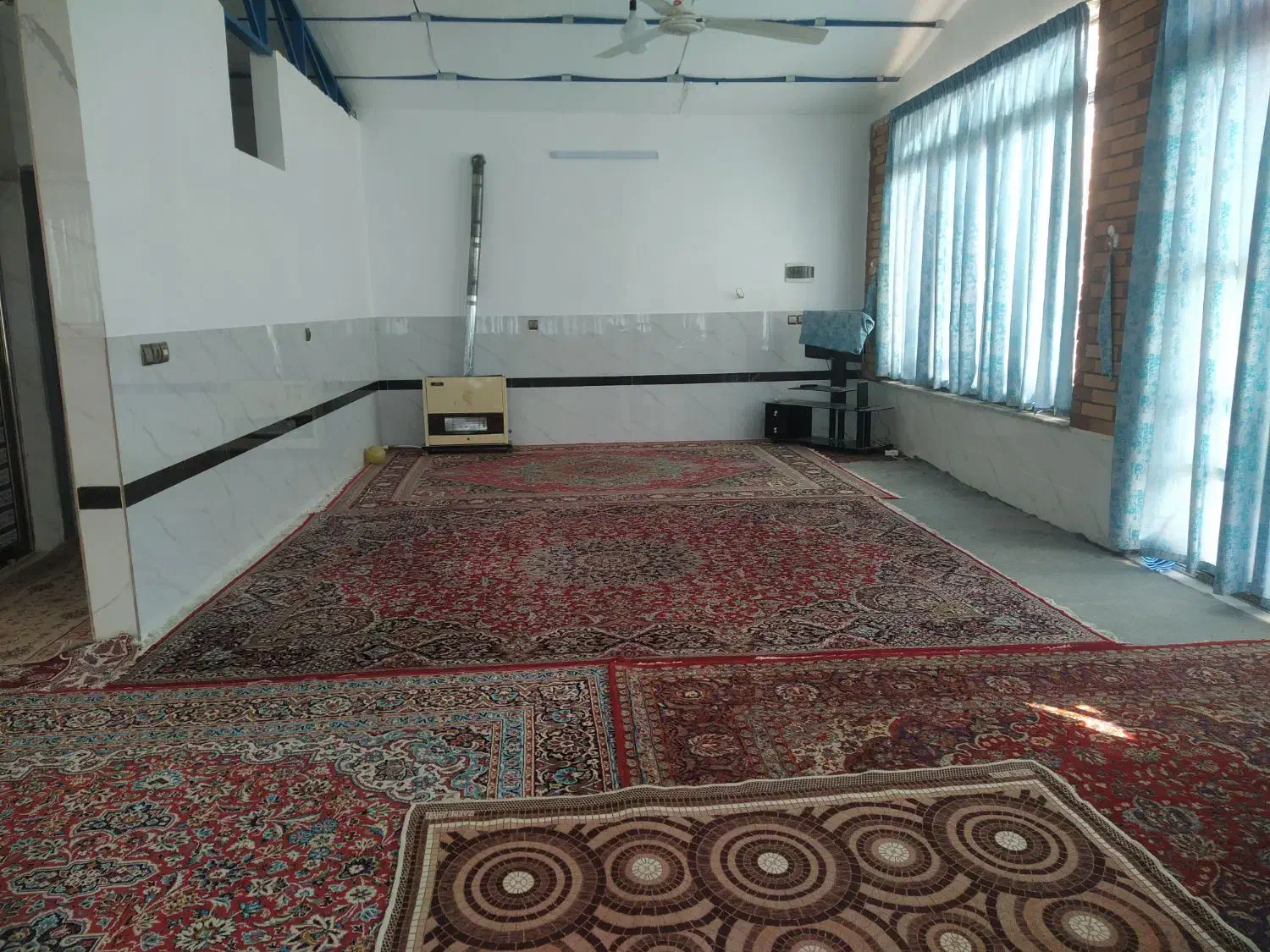 اجاره روزانه باغ|اجارهٔ کوتاه‌مدت ویلا و باغ|خمینی‌شهر, |دیوار