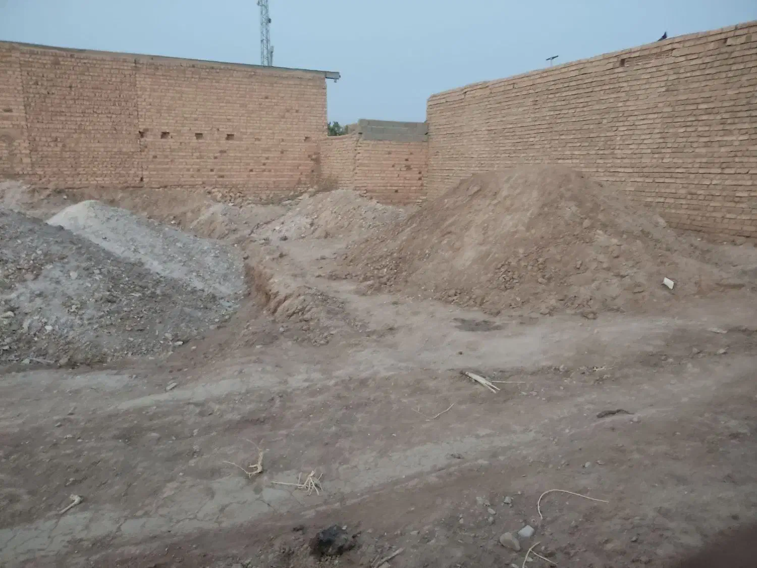 زمین شهرک اسماعیل اباد|فروش زمین و ملک کلنگی|زرند, |دیوار