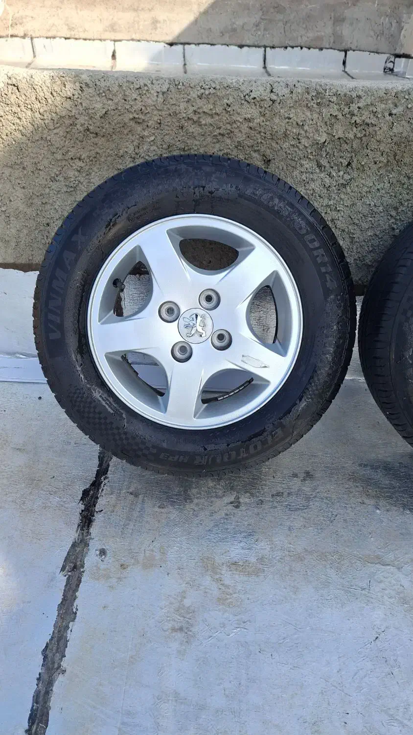 رینگ تورنادو 14 با لاستیک 100%|قطعات یدکی و لوازم جانبی|قزوین, |دیوار