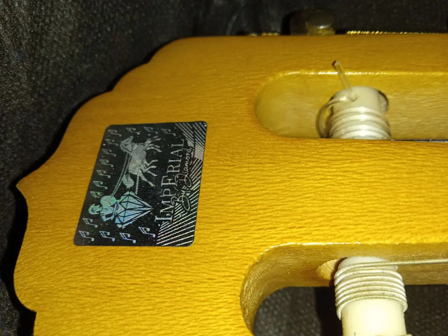 گیتار نو زیر قیمت،|گیتار، بیس، امپلیفایر|همدان, |دیوار