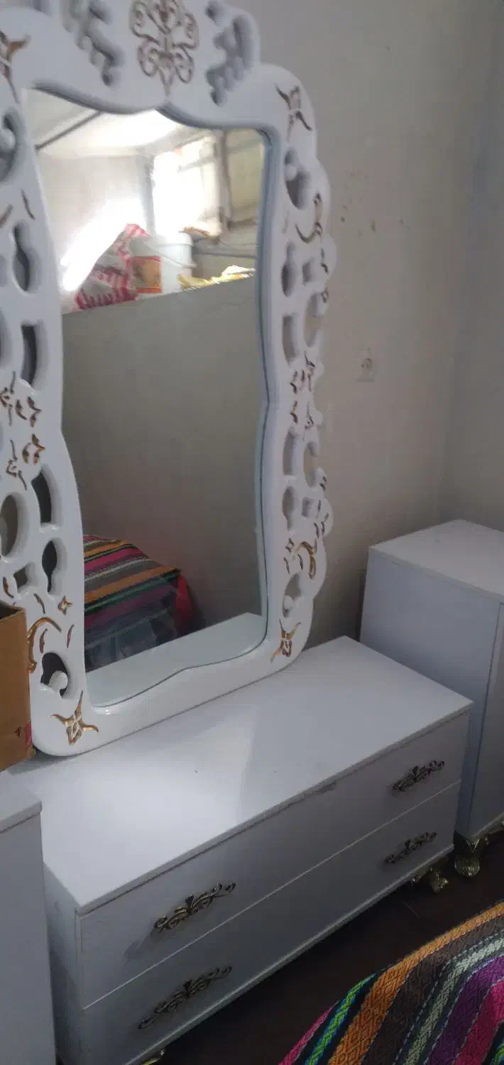 پاتختی و آئینه ودراور|جاکفشی، کمد، دراور|اسدآباد, |دیوار