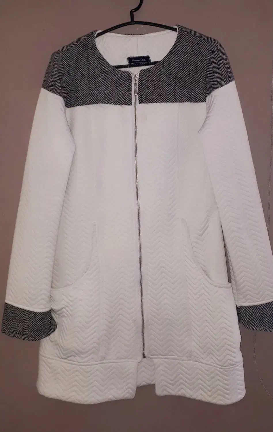 پالتو و بافت زنانه در حد نو|لباس|دماوند, گیلاوند|دیوار