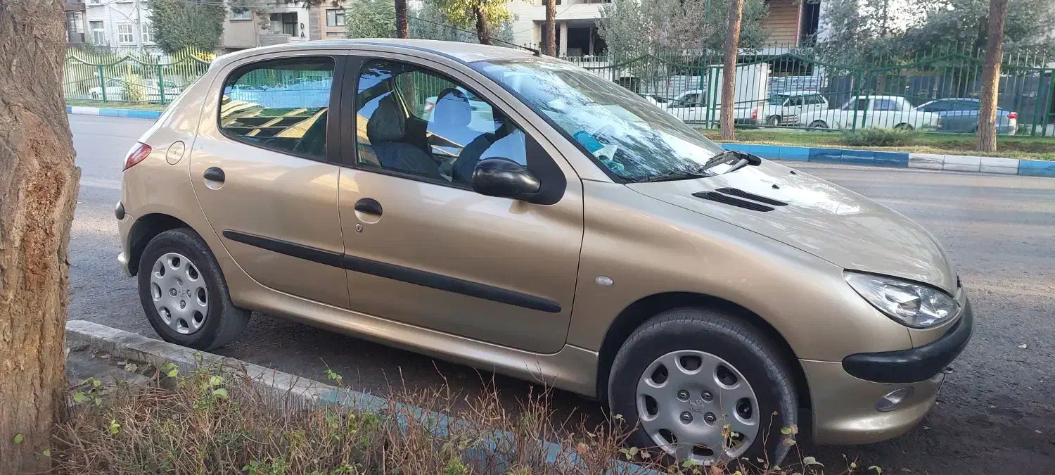 ۲۰۶ تیپ ۲ مدل ۸۳|خودرو سواری و وانت|اصفهان, باغ فدک|دیوار