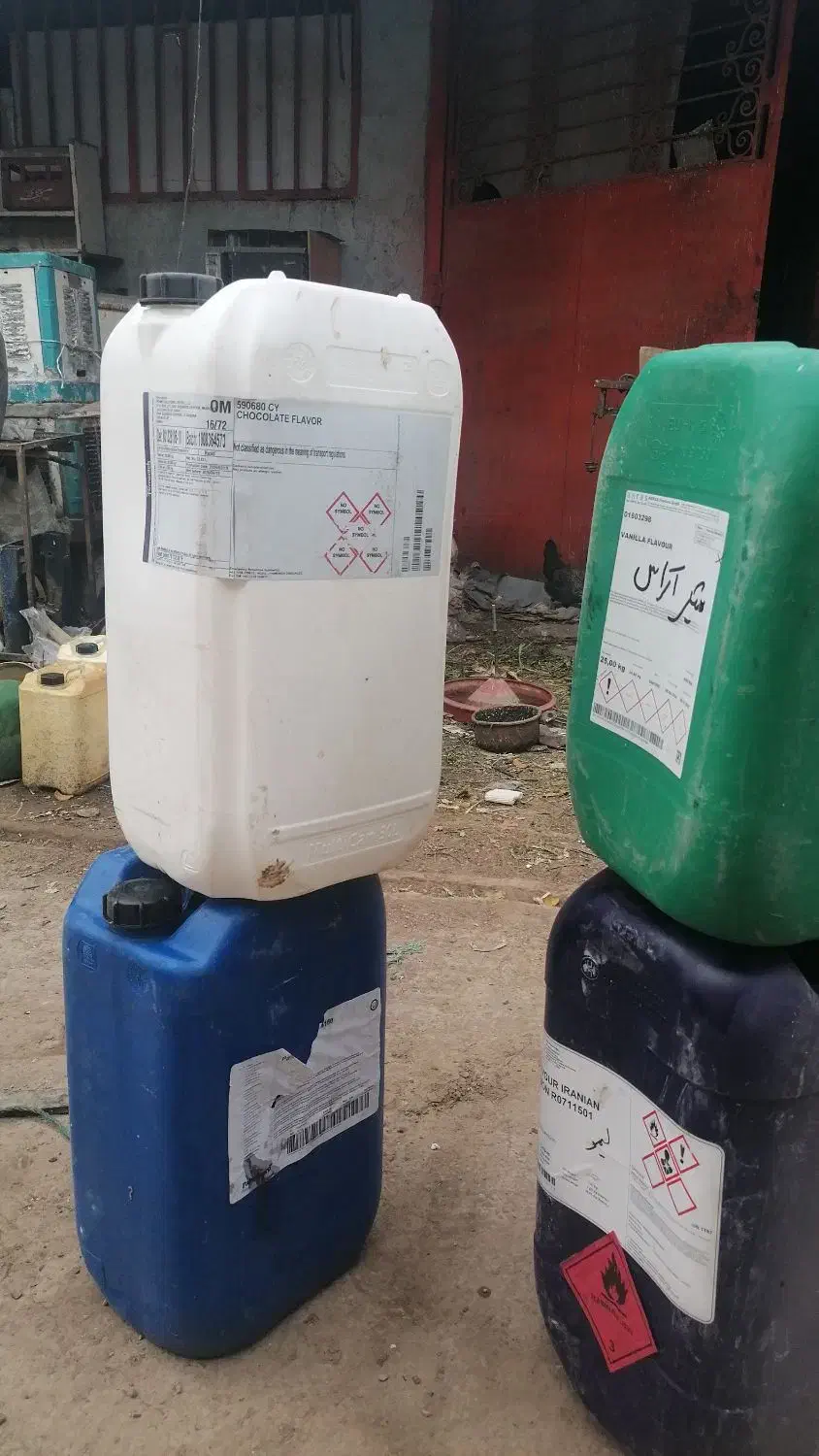 گالن 30لیتری خارجی و20لیتری|فعالیت داوطلبانه|شیراز, شریف‌آباد|دیوار