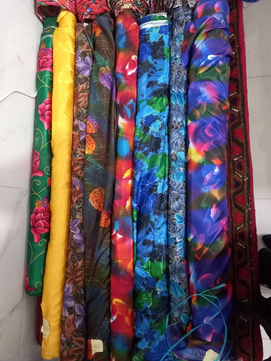 پارچه|لوازم خیاطی و بافتنی|تبریز, |دیوار