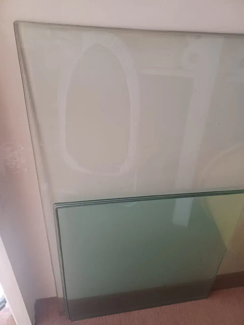 یک عددشیشه میزجلو مبلی و۲عددعسلی|مبلمان خانگی و میز عسلی|ماهدشت, |دیوار