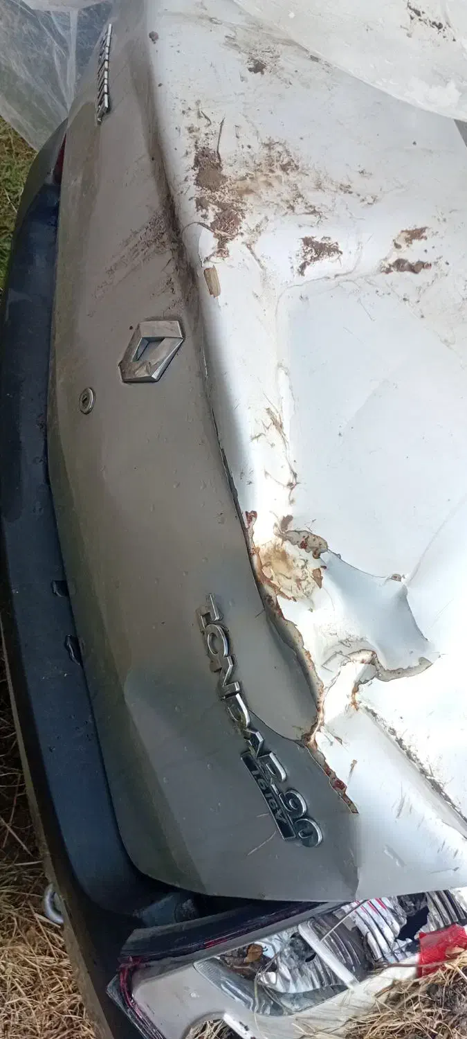 ال۹۰ E2 تصادفی|خودرو سواری و وانت|رضوانشهر, |دیوار