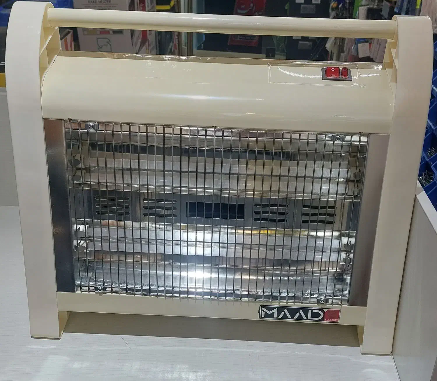 بخاری فن دار ۴ المنت ۲۰۰۰وات|بخاری، هیتر، شومینه|رشت, گلباغ نماز|دیوار