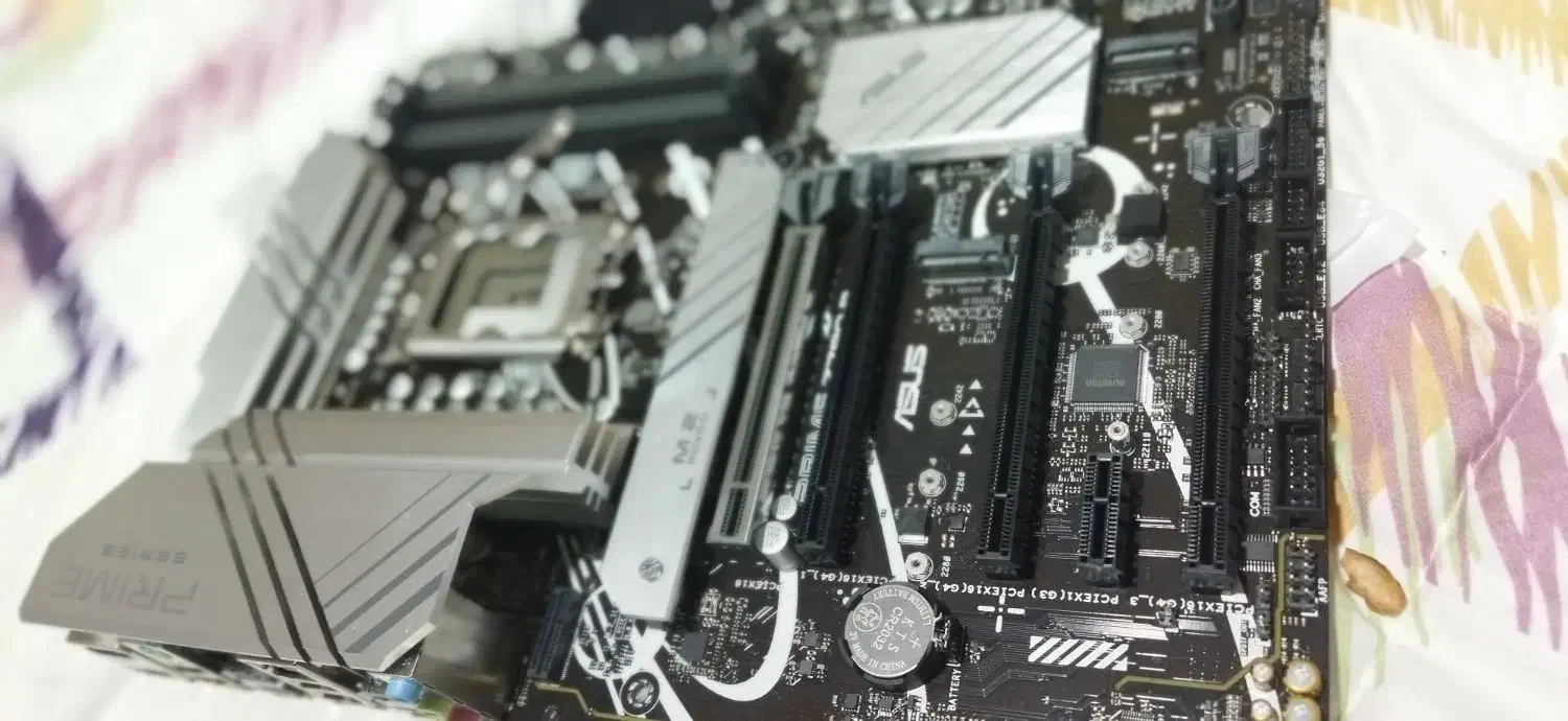 مادربرد گرافیک پاور حرفه ای|قطعات و لوازم جانبی رایانه|تهران, آذربایجان|دیوار