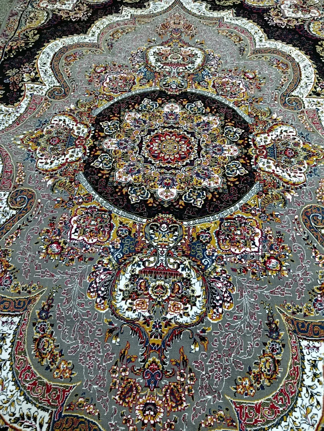 دوعددفرش کاملا نو قالی نگین مشهد|فرش|یزد, |دیوار