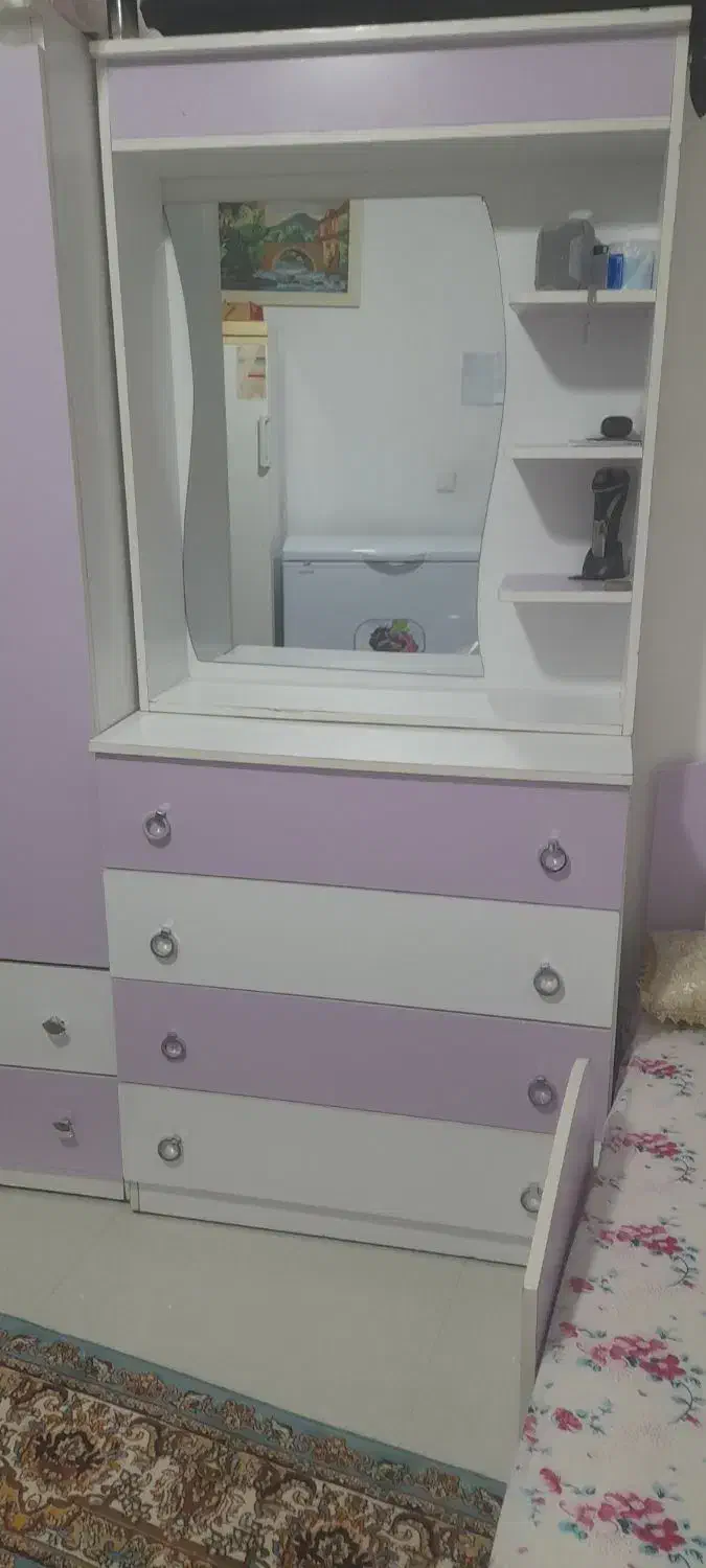 سرویس خواب وکمدبچه|تخت و سرویس خواب|خرم‌آباد, |دیوار