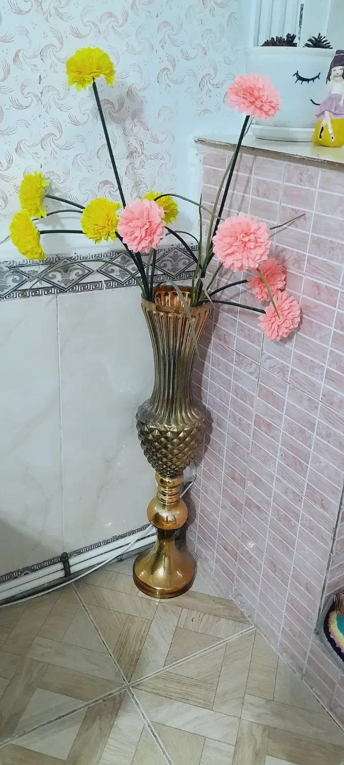 گلدان|گل مصنوعی|قرچک, زیبا شهر|دیوار