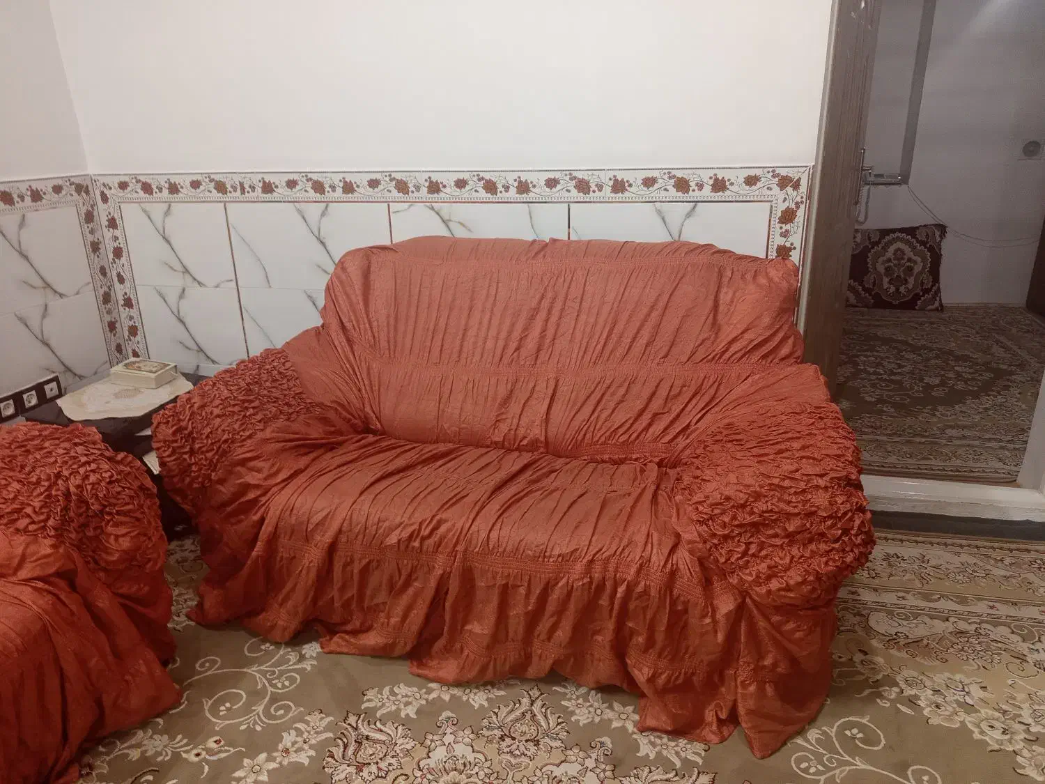 مبل|مبلمان خانگی و میز عسلی|کبودرآهنگ, |دیوار