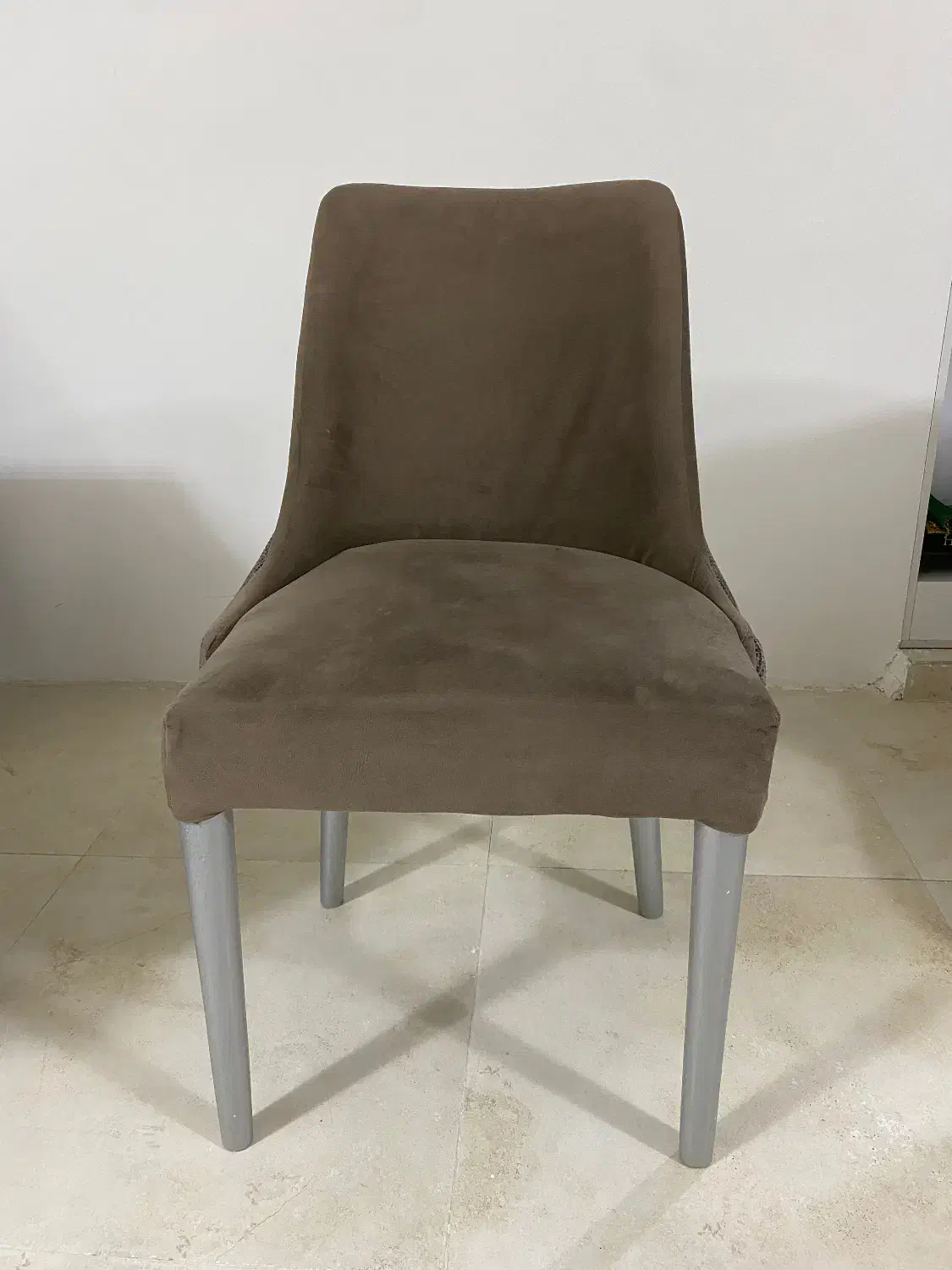 صندلی غذا خوری|میز و صندلی غذاخوری|هشتگرد, فاز ۱ مهستان|دیوار