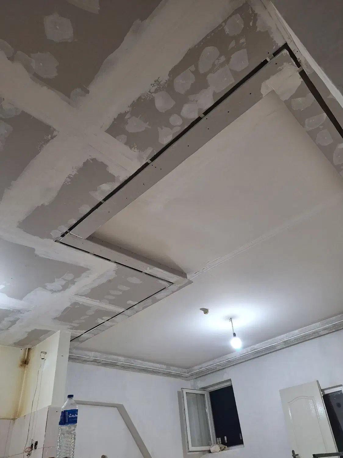 اجرای سقف کاذب تایل دیوار پوش کناف|خدمات پیشه و مهارت|همدان, |دیوار