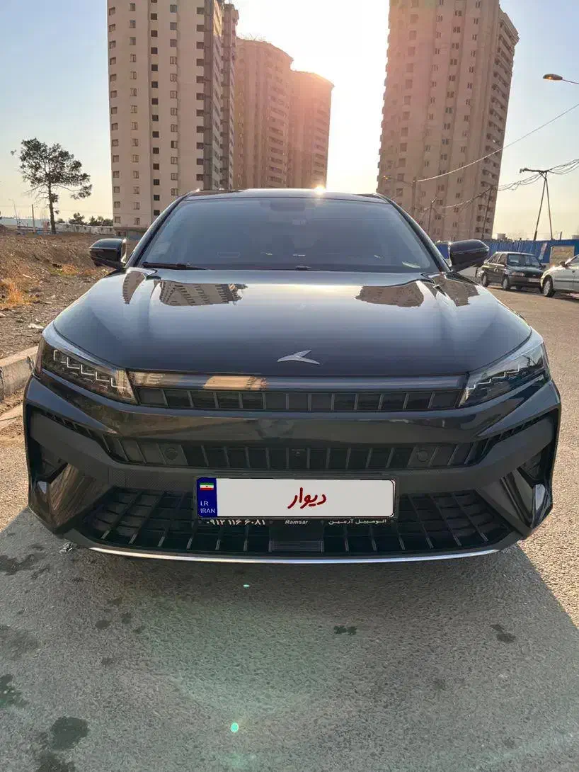 کی ام سی j7 402|خودرو سواری و وانت|تهران, گلستان (شهرک راه آهن)|دیوار